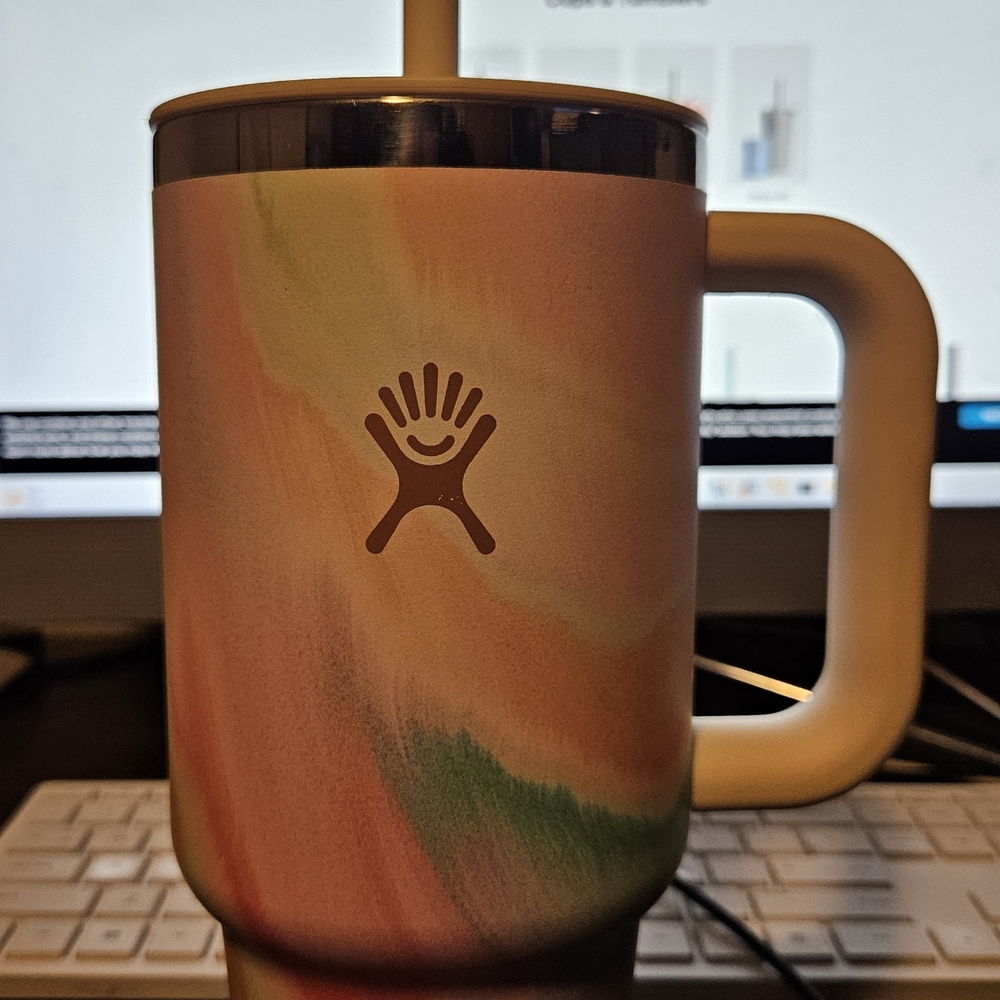 Hydro Flask Pastel Swirl 32oz Tumbler with Handle